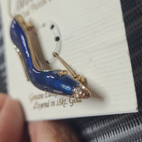 Vintage Hand Painted Enamel Brooch - High Heel Shoe - Picture 3 of 3